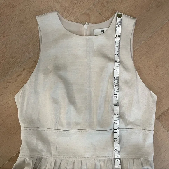 BANANA REPUBLIC BR Soft Cream Dress - Picture 10 of 11